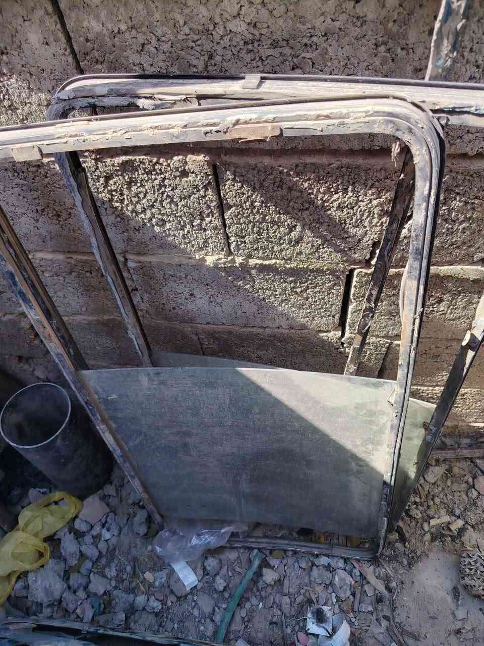 سلام عليكم شباب غراض بريجو للبيع
مكانهن بغداد النهروان للستفسار على رقم 
***********
