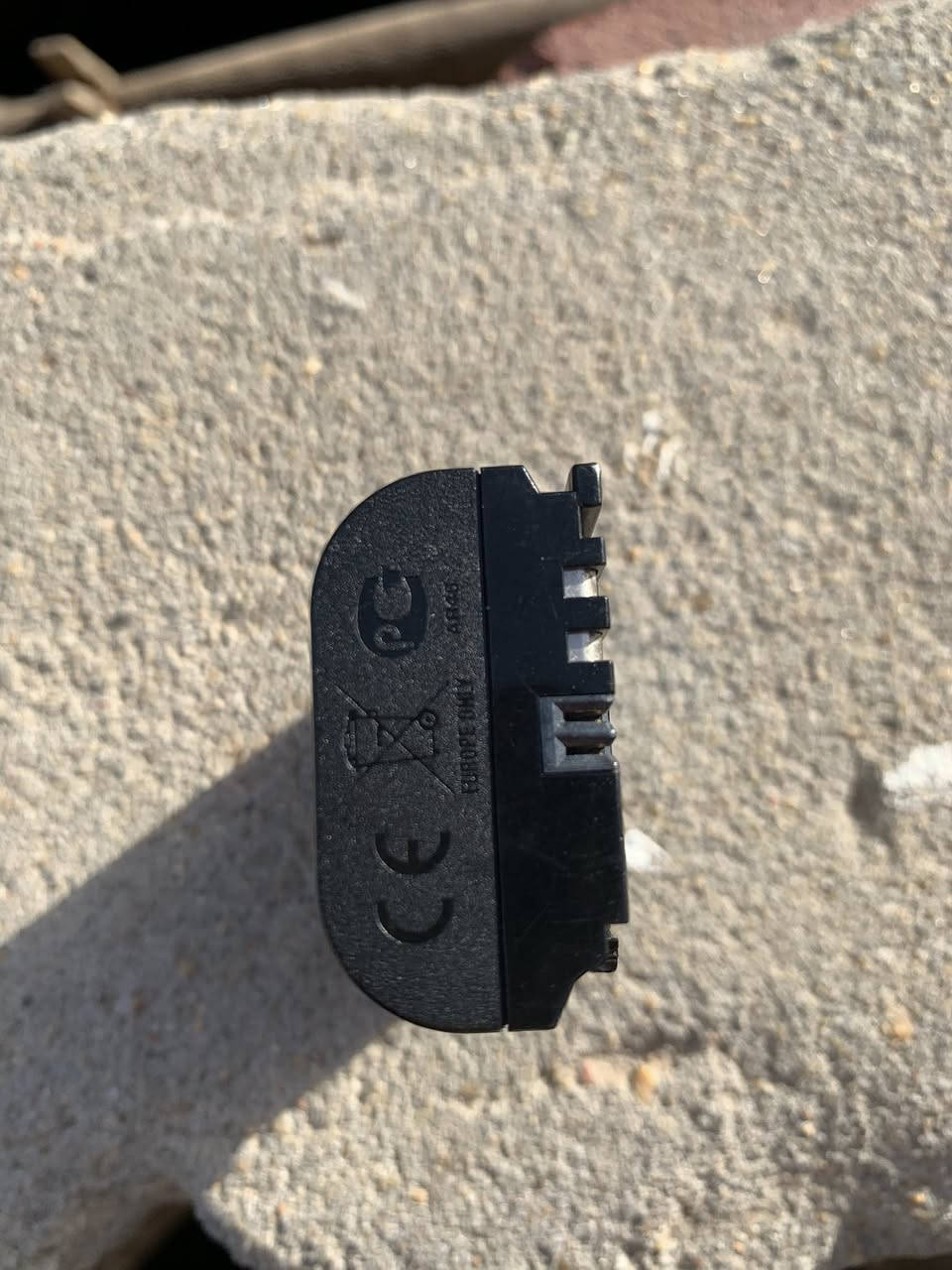 بطاريه اوريجينال جديده للبيع
تشتغل ع اكتر من كاميره 
R6/ R / 6D mark 2/ 6D mark 1/ 5D mark3


**إذا كنت صاحب هذا الإعلان وتريد حذفه لأي سبب، رجاءا أرسل رسالة إلى الدعم الفني**