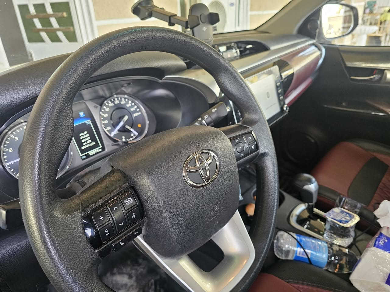 السلام عليكم من رخصه الادمن بيكم هايلوكس فوريل للبيع
مديل ٢٤ تي ار دي 
السونار بصور 
السعر ٣٦٠ ثلاث شدات و ٦٠ ورقه 
رقمها اربيل 
المكان تقاطع النهروان 
الرقم
***********
