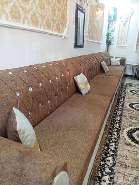 تخم ديوان نظيف جديد استعمال قليل سعر ٦٠٠ بي مجال العنوان بغداد منطقة الغزالية رقم الهاتف ‏‪ متوفر واتساب 0770 691 4978‬‏ غير متواجد على فيس
