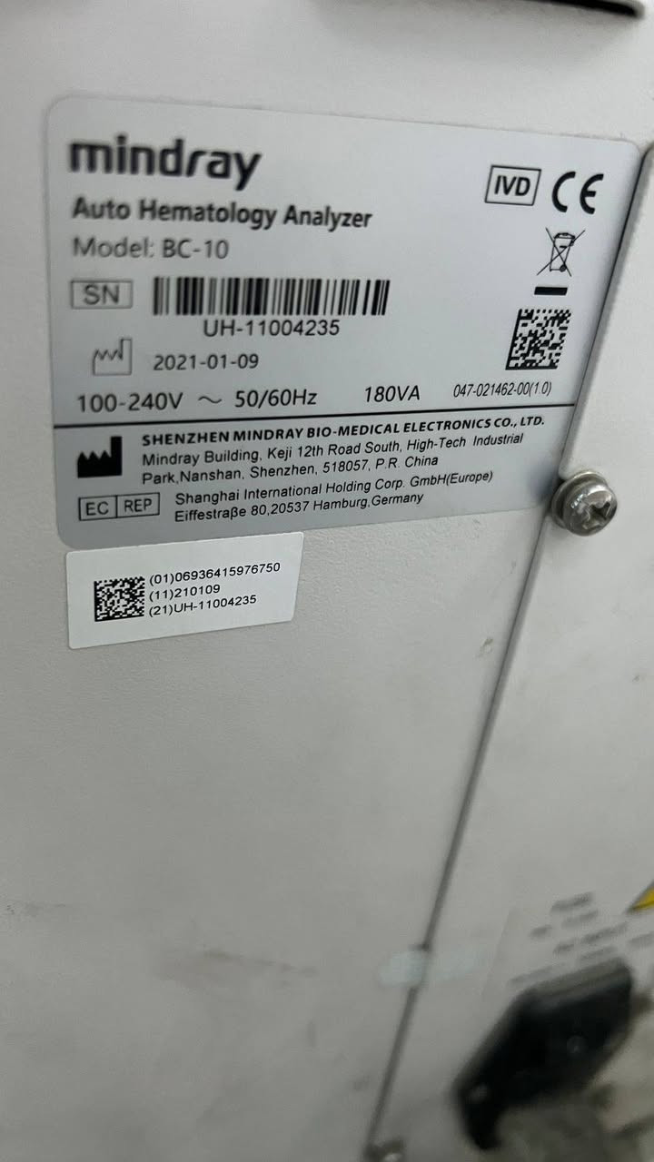 ١- cbc Bc10 مع ملحقاته
بسعر ١٦ ورقة 
٢- cbc BC30s  مع ملحقاته 
بسعر ١٧ ورقة 

نضيفات جدا 
متواجدات في بغداد 

***********
