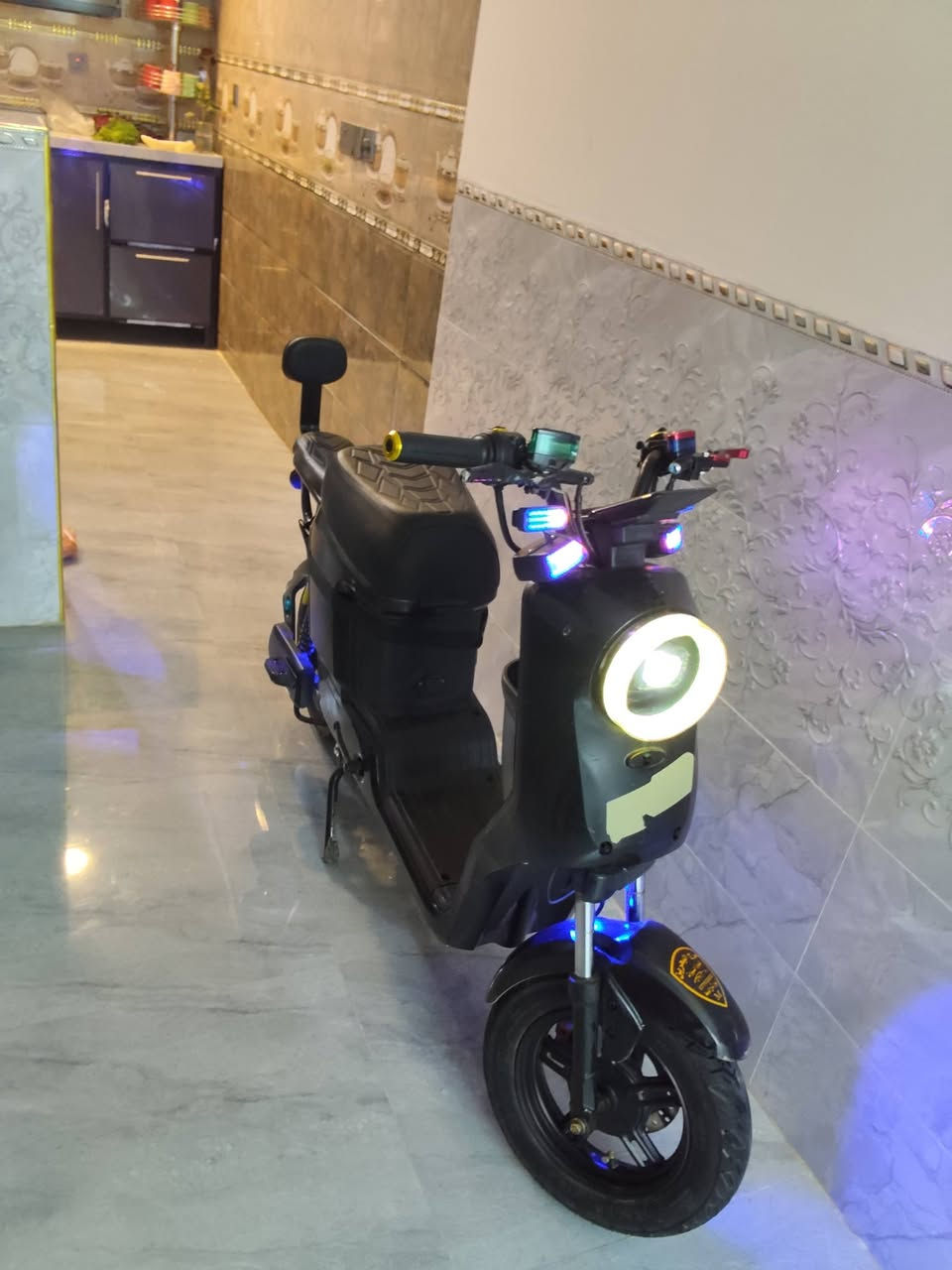 دراجه سان للبيع كل نقص ما بيها نظيفه كلش سعر 450 فيها مجال قليل كلش الاستفسار واتساب بس***********
