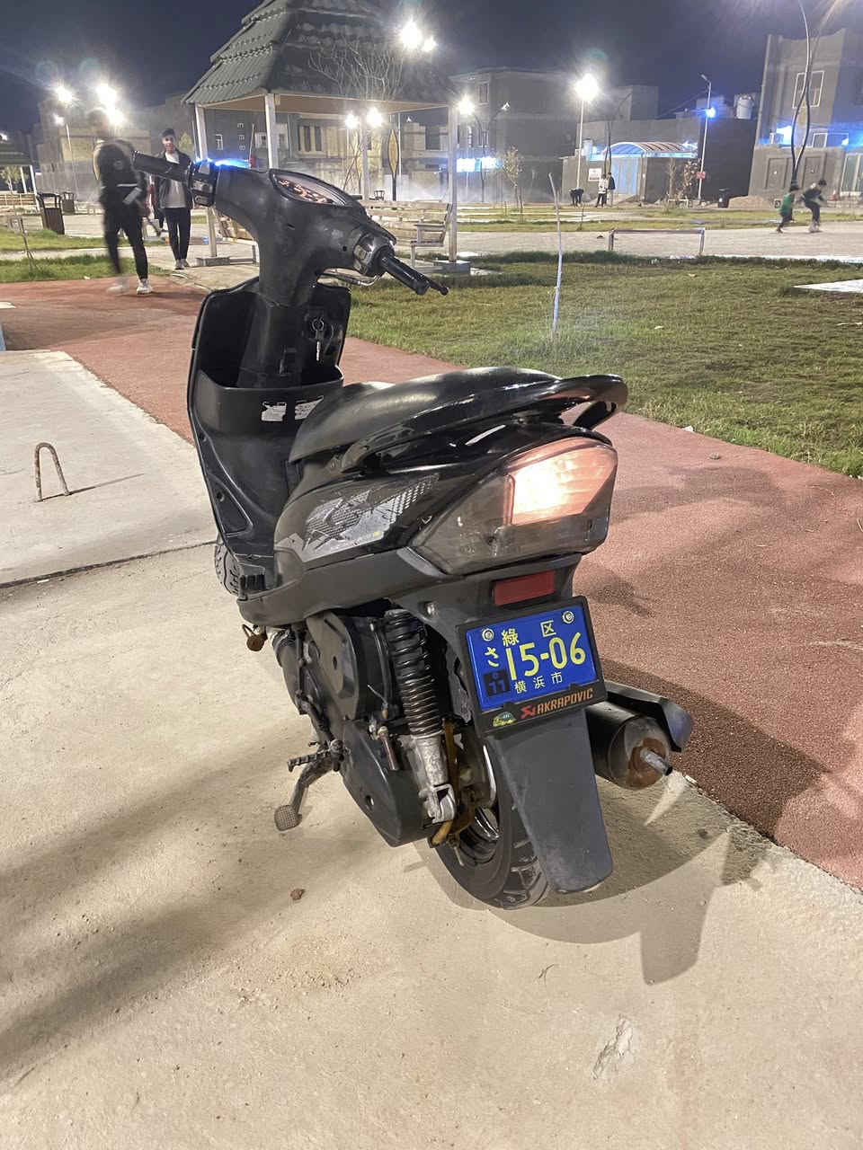 سلام عليكم ماكس عدله مامفتوحه نضيفه مانقصه شي السعر 700 وبيه مجال قليل رقم الهاتف *********** العنوان ياسين خريبط
