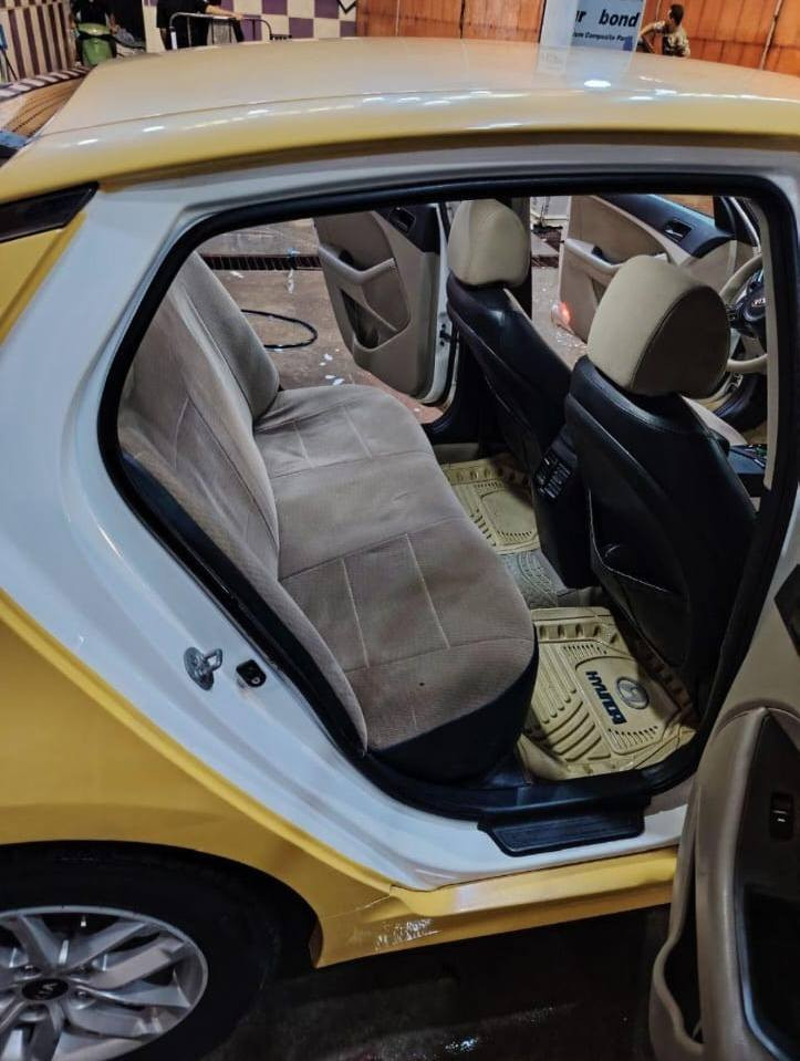 السلام عليكم كيا اوبتيما موديل 2016 وارد خليجي مع منضومه غاز سياره جاهزه على اخره حبايه رقم بغداد انكليزي وبسم صاحب السياره والسعر على خاص يم صاحب السياره اني مكلف بالنشر مكان السياره ذي قار قضاء الرفاعي وهذا رقم ***********  والخط الثاني ***********
