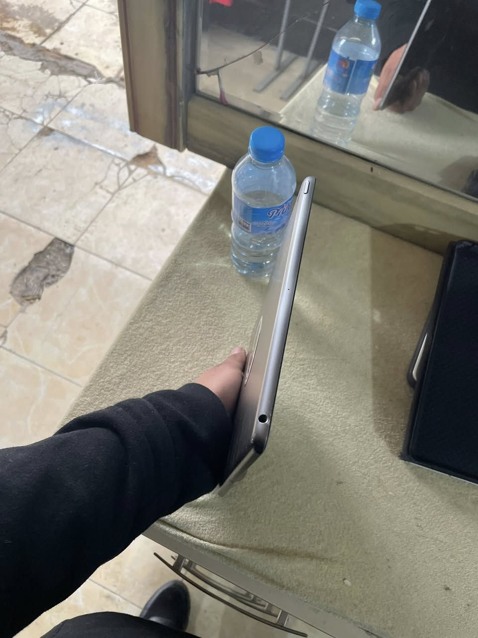 ‏iPad تسعة للبيع سعر 200الف العنوان أربيل***********
