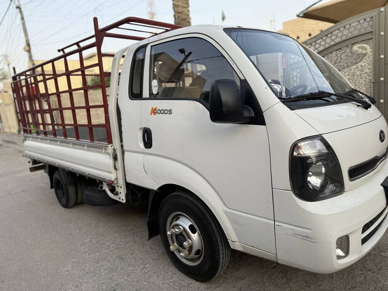 سلام عليكم
كيه فحل موديل 2018

رقم بغداد 

(***********)

او مرواس بموديل احدث من 19ل21
