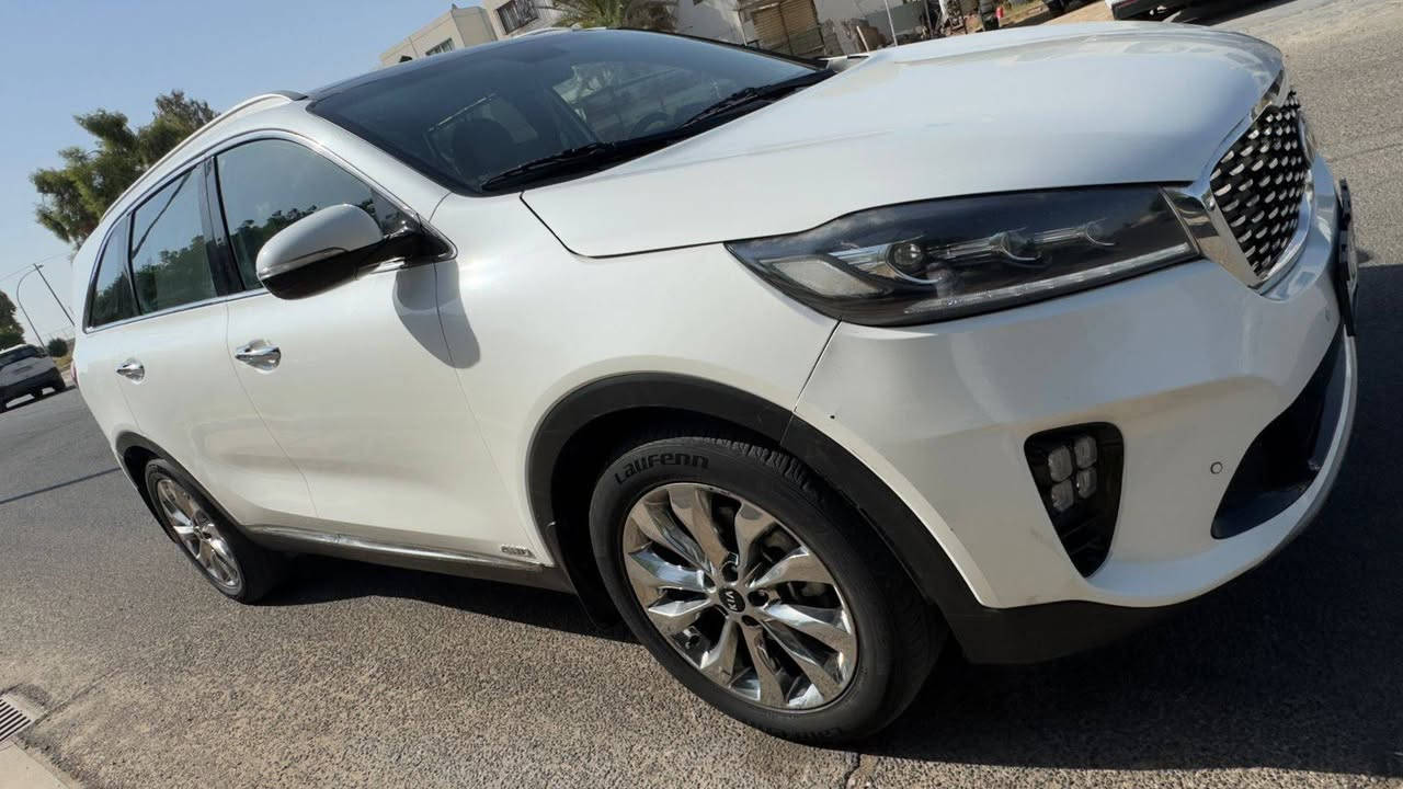 كـيا سورينتو موديل 2019 وارد خلـيـجـي كلــين تايــــتـــــل مكـفولة
ــــــــــــــــــــــــــــــــــــــــــــــــــــــــــــ
⚫ السيارة فــ1️⃣ــول موصفات 
⚫ بانورما 
⚫ بصمة 
⚫ صندوق كهرباء 
⚫ كشنات جلد و كهرباء 
⚫ سبعة راكب 
⚫ ثلاث قطع تبريد 
⚫ مري شفط 
⚫ بصمة ابوب 
⚫ ثلاث وضعيات قيادة 
⚫ كامرة خلفية دوارة 
⚫ مكينة 6 سلندر كفالة عامة من فتح وتبخير 
⚫ الكير كفالة عامة من فتح 
⚫ السيارة مكفولة من اي صبغ او          
رصعات مكفولة كفالة عامة 
🔵 وغيرها من المواصفات في عالم الســـــــــورينـــتو
 ــــــــــــــــــــــــــــــــــــــــــــــــــــــ
للتـــــــــواصل والاســـــــــتفسار
*********** واتـساب فقط 
*********** اتـصـال فقــط
ــــــــــــــــــــــــــــــــــــــــــــــــــــــــ
مكان السيارة : الفلـــــــــوجة 📍📍
