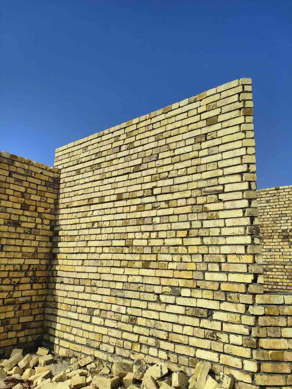 خلفه بناء متفرغ في ناحيت الفضليه
رقمي ***********
