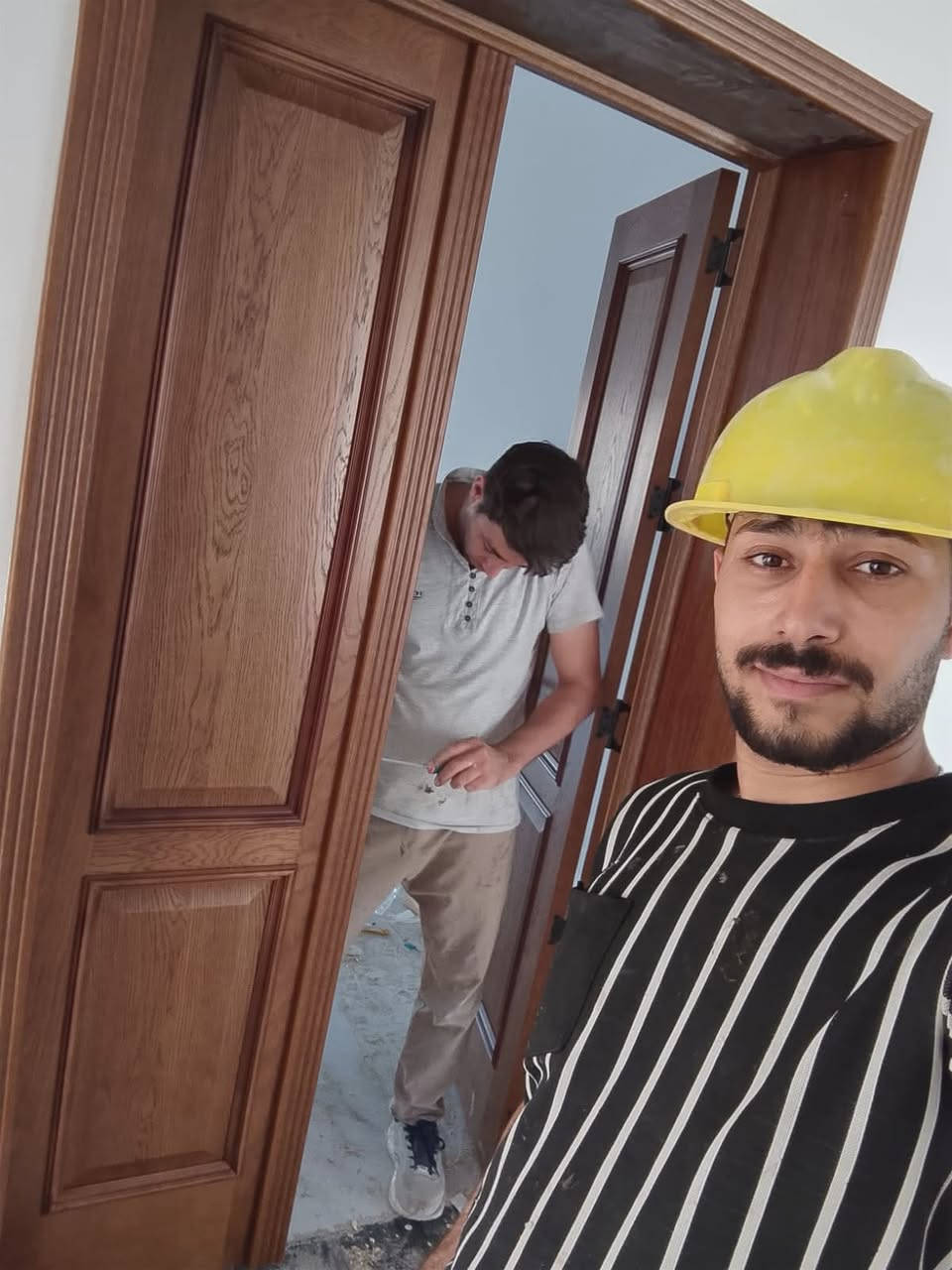 #باب تنفذ باقة من اجمل الابواب البلاروسية 
من الخشب الطبيعي عالي الجودة ***********
تتوفر كافة القياسات بمختلف التصاميم 🌀☄️
يمكنكم زيارتنا في معرض باب الكائن في 🕌 
النجف بداية شارع سلام غري مقابل بوابة مدينة الألعاب 💐
