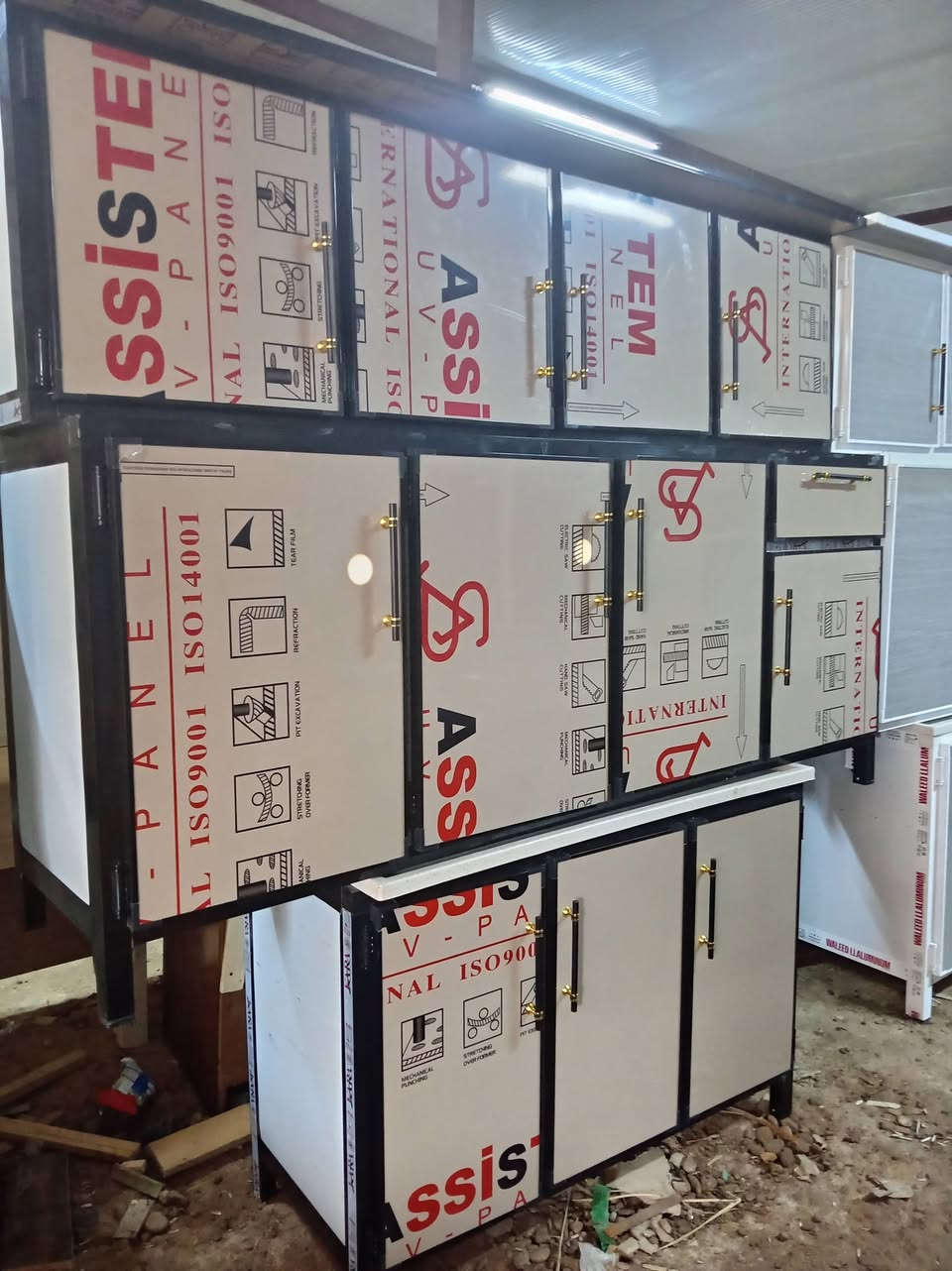 سلام عليكم كاونترات جدد للبيع واكو مراوس مع دفع الفرق العنوان كاطون رازي مزاد الريان الاستفسار اكثر واتس اب ***********
