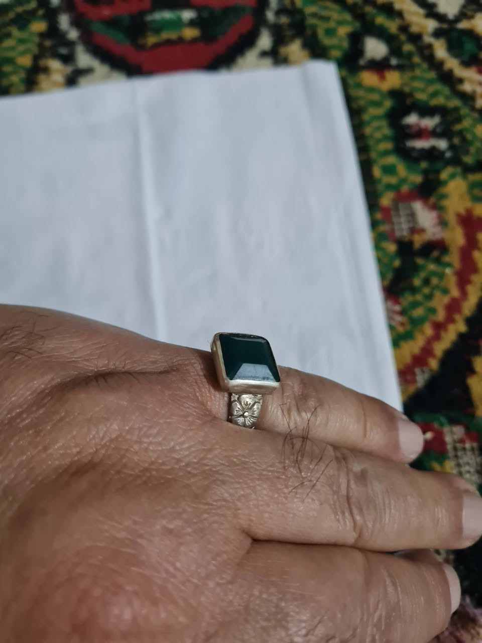 5 محابس قديمات عطف م واحجار نادرة يشهد الله مضمومات من زمن كملن وسعره للأمانه مناسباتت
*********** وات ساب موجودصود مع شفت العبد تفاحي يماني أخضر ومصور وحيد القرن واضح
