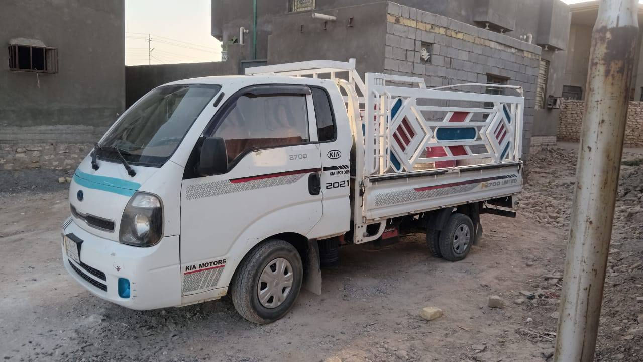 سلام عليكم كية بنكو موديل 2018 مكفولة شاصي ومكينة مكان السيارة السماوة انة مكلف بنشر وهاذة رقم صاحب السيارة رقم بصرة *********** ثامر ابو زينب
