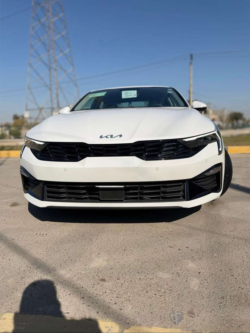 السلام عليكم
اخوتي الطيبين كيا كي فايف k5 موديل 2025 وكالة الدوليه بعدها زيرو مغلفه ppf من طلعتها من الشركه  ب800دولار ودوشمت داخل ورضيه جلد 400 دولار السياره معتني بيها من الاخير
4تبديلات دهن مجانية فول قمارة حديد بغداد 
بسمنا

سيارة ماشية الف و700احقيقي بعدهي داخل الضمان 
 صياناتها كلها بالشركة تخم تاير جديد صدر شركة سيارة كفالة من الصبغ والضربة والتبديل 
الاستفسار

‭0771 467 3844‬
