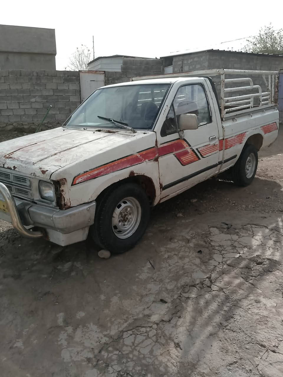 بكم نيسان موديل 90 رقم نينوى صدامي محرك 82 كير عادي 5نمر بيع او مراوس ولسعر 17


**إذا كنت صاحب هذا الإعلان وتريد حذفه لأي سبب، رجاءا أرسل رسالة إلى الدعم الفني**