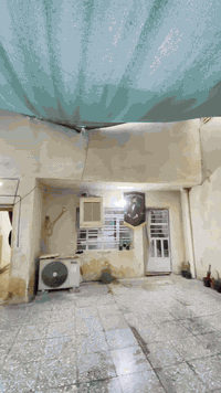 بيت 200 متر طابق ونص 4 غرف نوم للبيع   📍 العنوان : بغداد- الكرخ - المع...