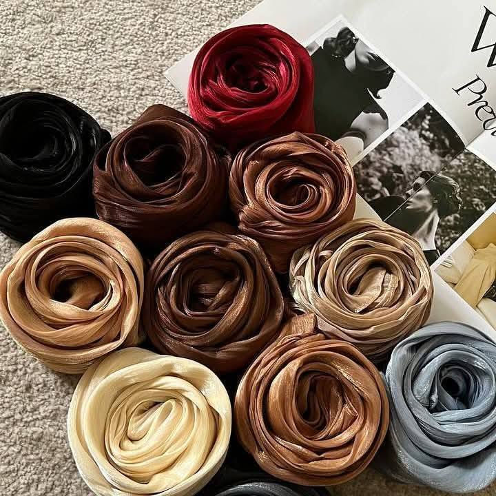 عرض يخبل ، شال الاوركنزا 
سعر القطعة ٥٠٠٠ 
الالوان الاساسيه 
متوفر لدى حجابات النرجس 
الشطرة شارع الگص


**إذا كنت صاحب هذا الإعلان وتريد حذفه لأي سبب، رجاءا أرسل رسالة إلى الدعم الفني**