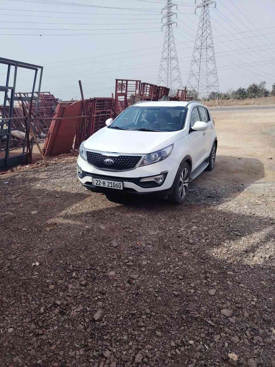 سبورتج ٢٠١٢ خليجي محرك ٢٠٠٠ دوش بيه ٣ قطع صبغ بدون دواخل رقم اربيل بسمي تحويل مباشر سعره ١١٥ بيه مجال قليل للشراي *********** بغداد النهروان
