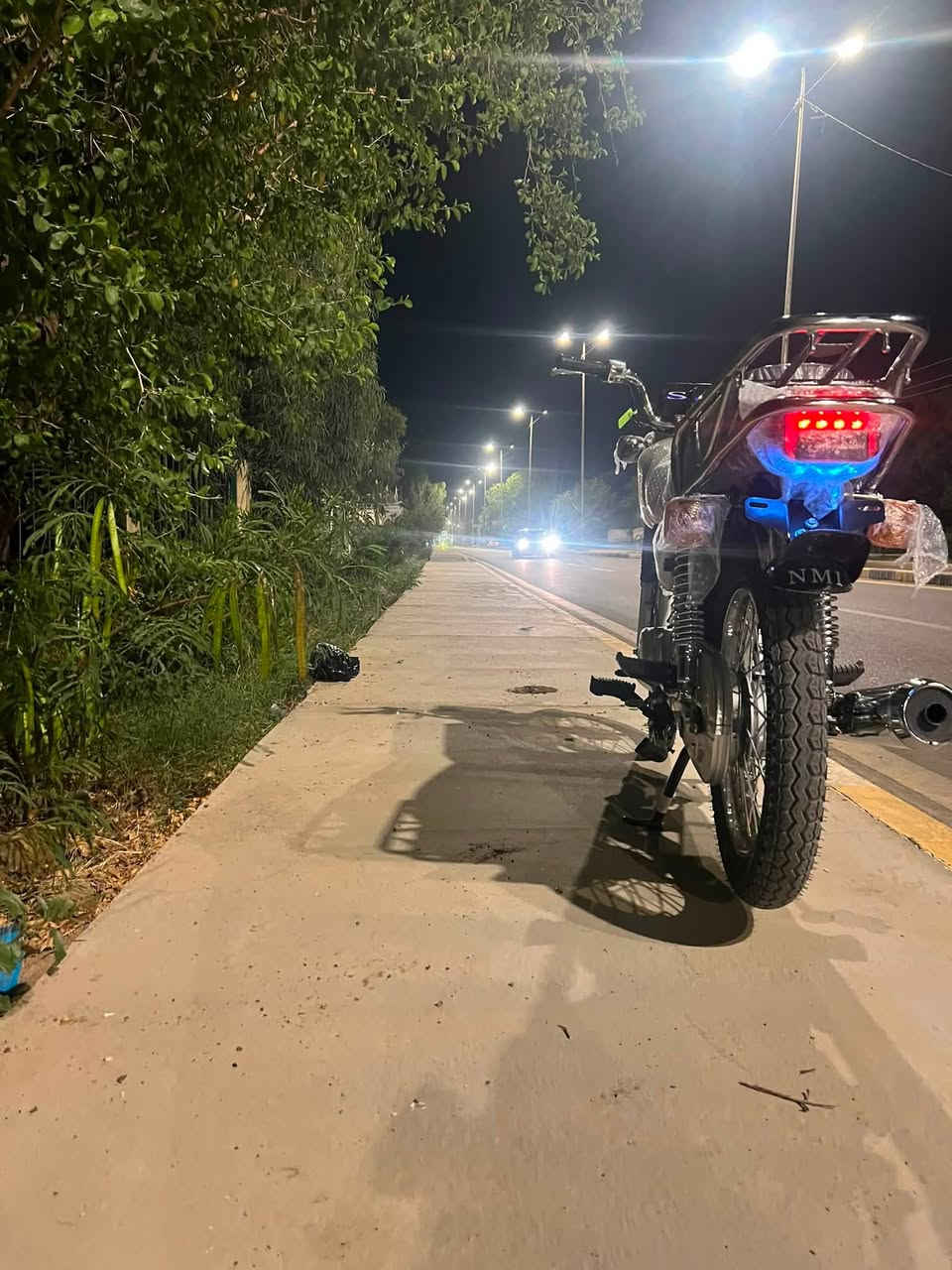 نامه تعمير شلامجه من عده شاصي موديل 25 سعر 950بيه مجال بسيط درجه كلشي ماعايزه متواجد ماسنجر رقمي ***********
