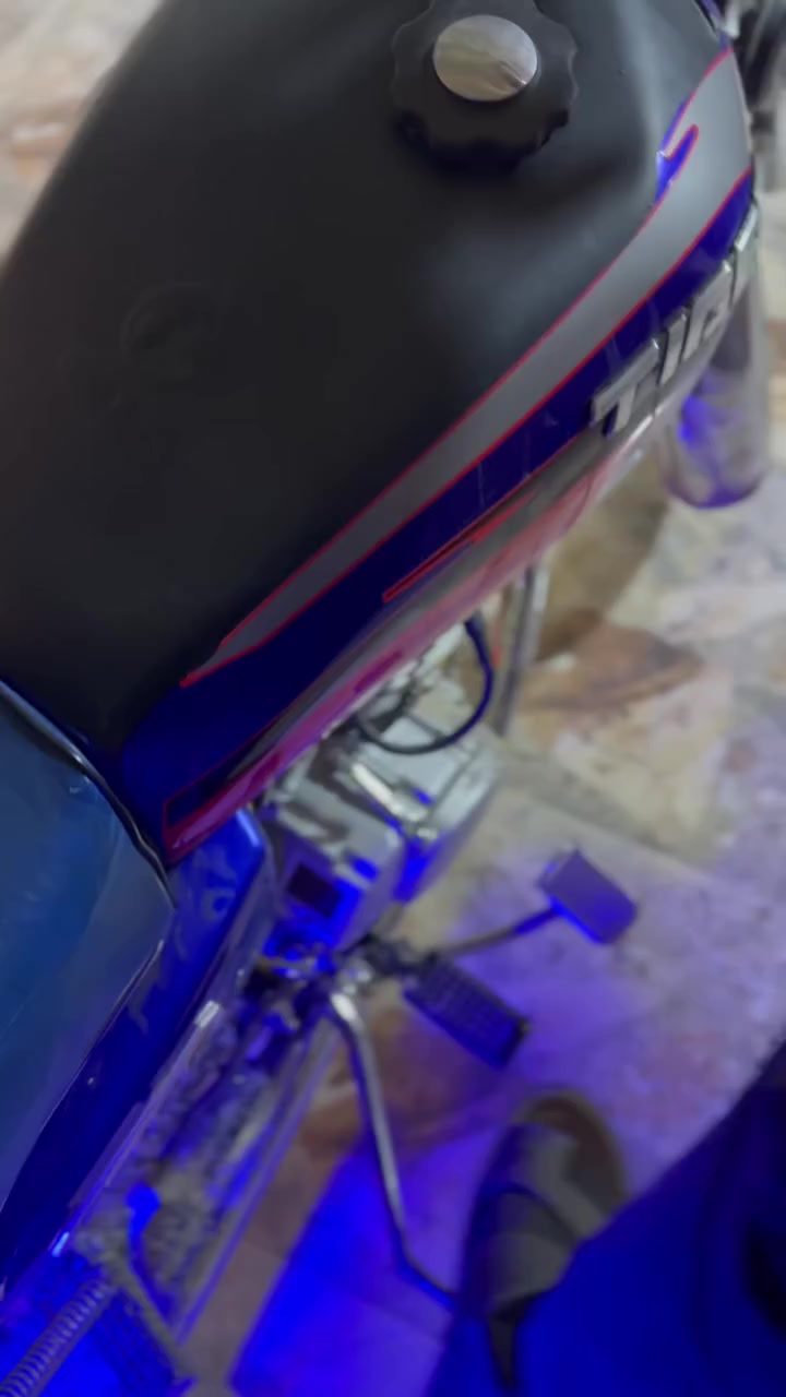 دراجه للبيع تايكر 2021 نضيفه بس الكشن يرادله غلاف الدراجه بالواقع احله شرط فقط مفيلس كلج تايرات زنجيل كهربائي كامل شغال الشراي يتصل او يدخل خاص.***********‬
