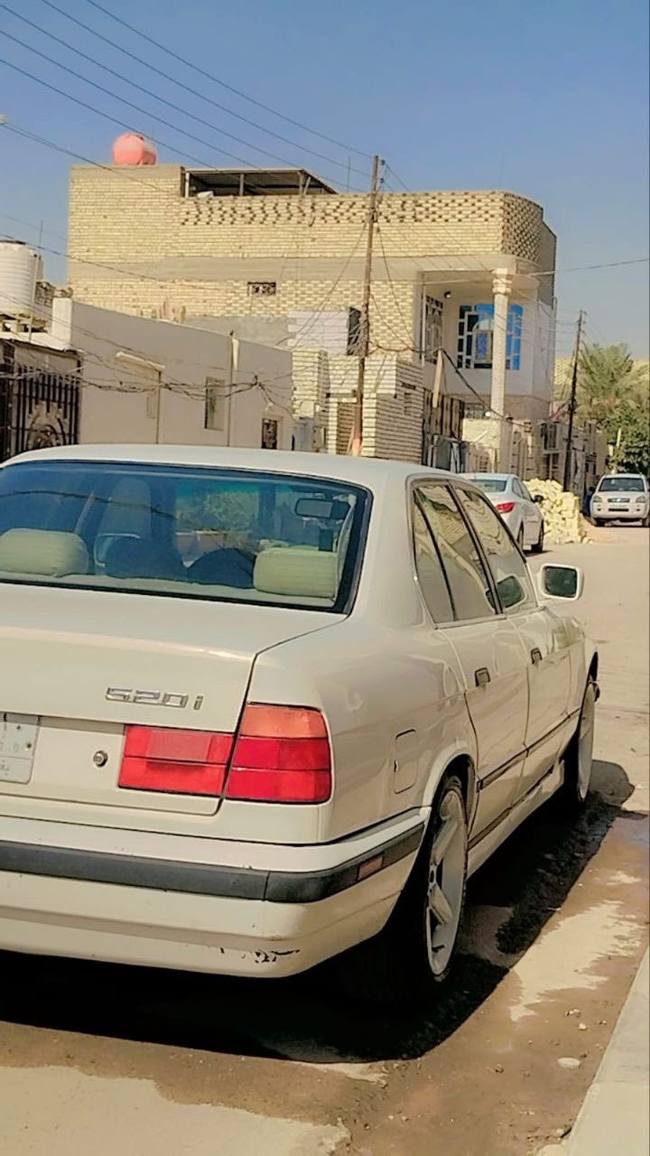 سلام عليكم بيم البيع مديل ١٩٩٢سياره حلوه مكفوله وما بيه اي نقص كبل الشارع سياره ما متعوبه ومرتبه وحاجاته كله صليه وتخذه تلف راسك وتنام سياره رقم بغداد بسم ولد صاحبي
السعر ٥٧وبيه مجال المكان نجفتصل على الالخط وخادم ***********
