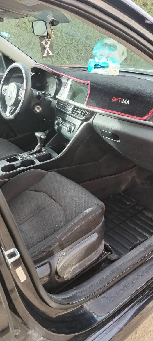 كيا اوبتما موديل ٢٠١٦ شكل جديد مرقمة سليمانية جديد دولي انكليزي تحويل او وكالة شرط ثاني يوم مكينة ٢٤٠٠ لوك شرط الفحص كير لوك تبريد ثلج صدر لوك داخل جديد اسود ملكي ماشية ١٦٠ مواصفات شاشة كبيرة تحكمات استيرن جهتين شغالة كاميرا دوارة ويل كب كروم سيارة مرفق حادثه سونار شرط بدون دواخل مكفول لغد تكم قمارة شاصي كفالة عامة تخم تاير لوك جاهزة اخر حبة عنوان بغداد السعر ١٠٦ وبيه مجال ان شاالله للاستفسار ***********
