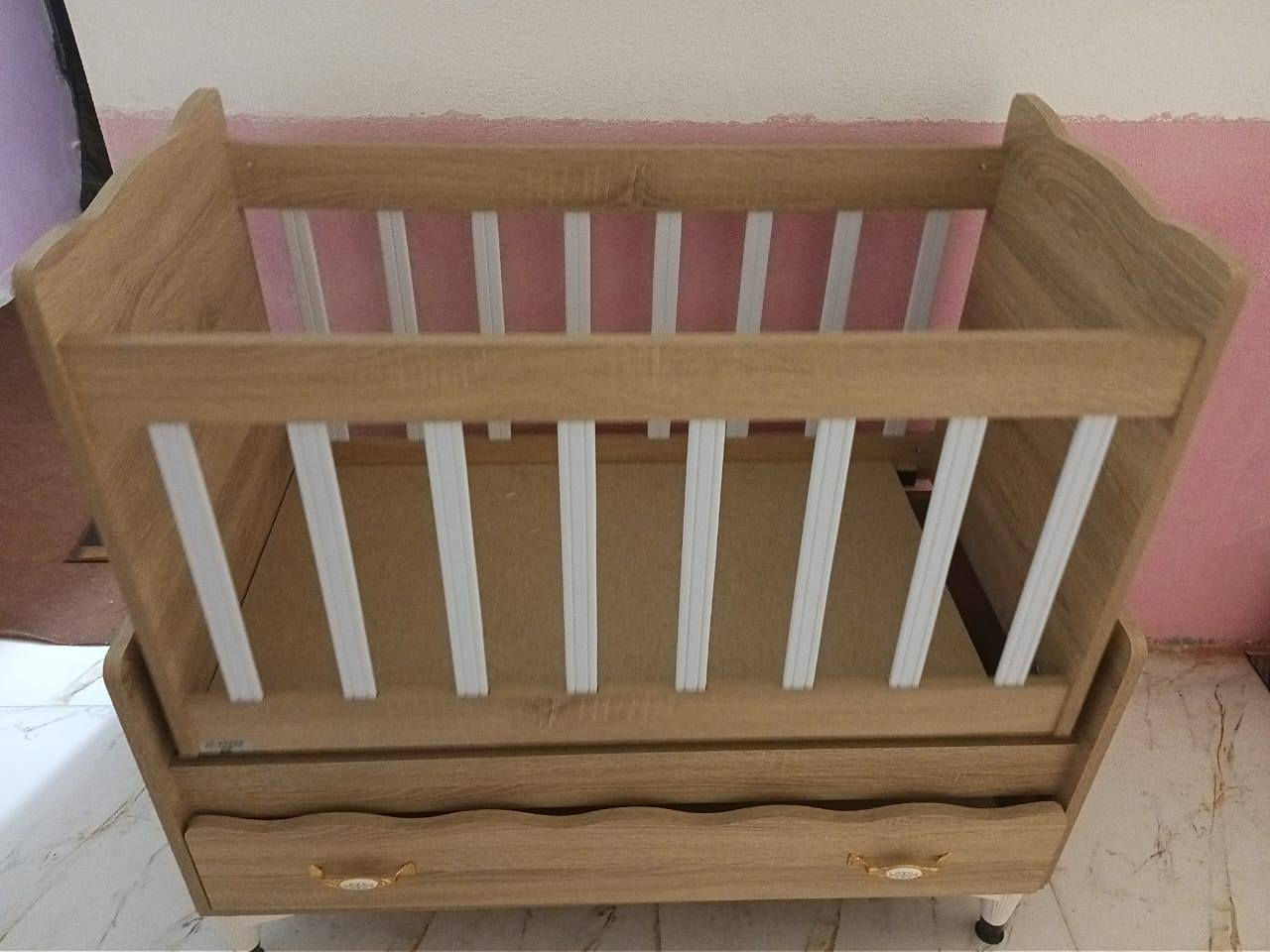 السلام عليكم كاروك هزاز جديد غير مستعمل مكاني بغداد الاصلاح شارع الجزيره السعر 100 وبيه مجال. ***********
