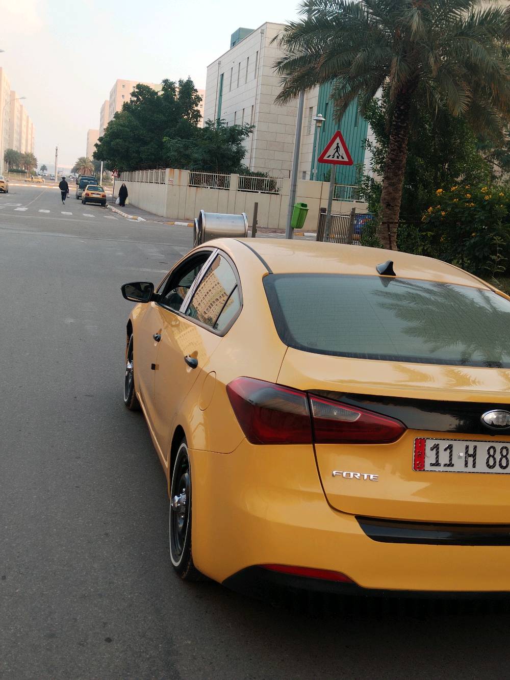 🚗 كيا فورتي 2015 - وارد أمريكي (للبيع أو المراوس) 🚗
​
​المحرك (المكينة. 1800)

​(الكيرAT)

(حادثه جاملغ الايسر الامامي+ تبديل البنيد) 

​المنشأ: وارد أمريكي (السيارة ملامحها نظيفة وجاهزة).
​✅ المحرك جديد: 
​✅ الحدادة والكهربائيات: مكفولة وشغالة 100%.
​✅ التبريد: شغال وممتاز 
​
(دوشمه+طخم تاير جديد). 

<ڪامره>. 
​
💰 السعر المطلوب: 113 ورقة (شدة و13 ورقة).
🤝 المجال: السعر بيه مجال بسيط .. 
🔄 المراوس: أرغب بالمراوس مع فورتي موديل 2019 أو 2020 (حصراً) مع دفع الفرق.
​للتواصل والاستفسار:
📞 رقم الهاتف: [***********]
📍 المكان: [بغداد]
