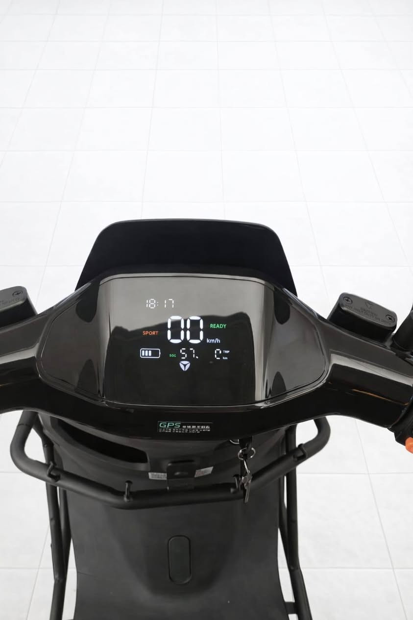 دراجه شحن للبيع
جديده كلشي مابيها وعلى الفحص 
6 بطاريات 
نوع ياديا 
سعر ب950 وبيها مجال قليل 
*********** للاستفسار
