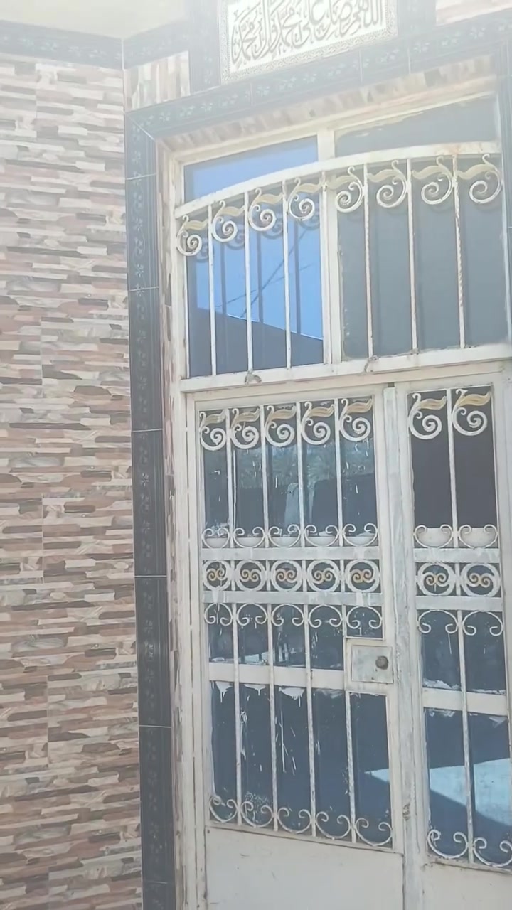 بيت للبيع ب الداينية المساحه ٣٥٠ زراعي الرقم ***********
