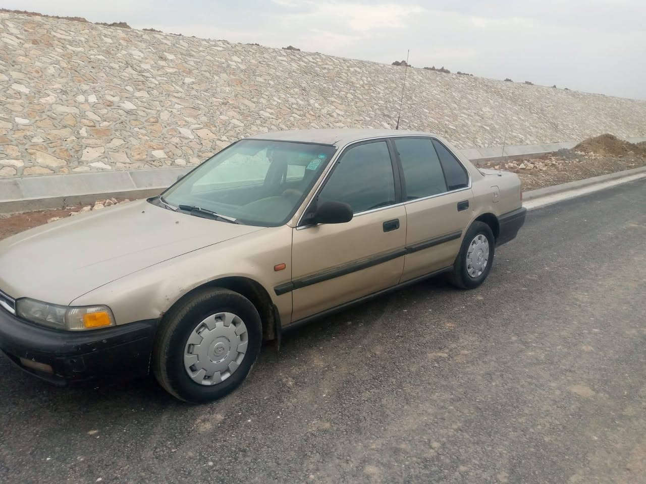 مكلف بل نشر  فول + تبريد وتدفئية
رقم دهوك  السيارة بأسمو تحويل ثاني يوم 
رقم صاحب السيارة ***********
