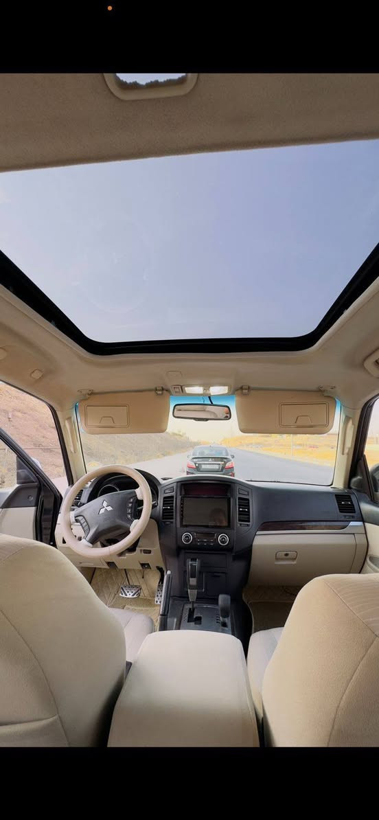 مساء الخير والعافيه
باحيرو 2010 وارد خليجي 
محرك 3500
رقم سليمانيه جديد 
سنويه جديده صار شهر مجدد 
لاستفسار علا رقم 
*********** وتساب فيس متواجد تحياتي للجميع بل خير علا الي يشتريها
