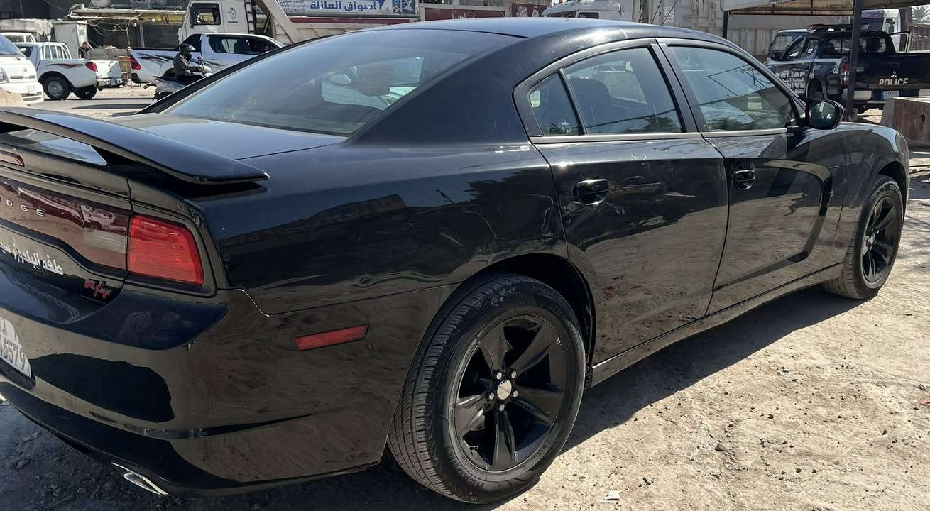 جارجر
جارجر وارد امريكي موديل 2014
بية قطعة وحدةمبدلة نفس لون
مرقم بغداد بسمي تحويل مباشر
سعرة 135وبية مجال حك جيتك 
مكاني بغداد جسر ديالى جديد 
رقمي***********
