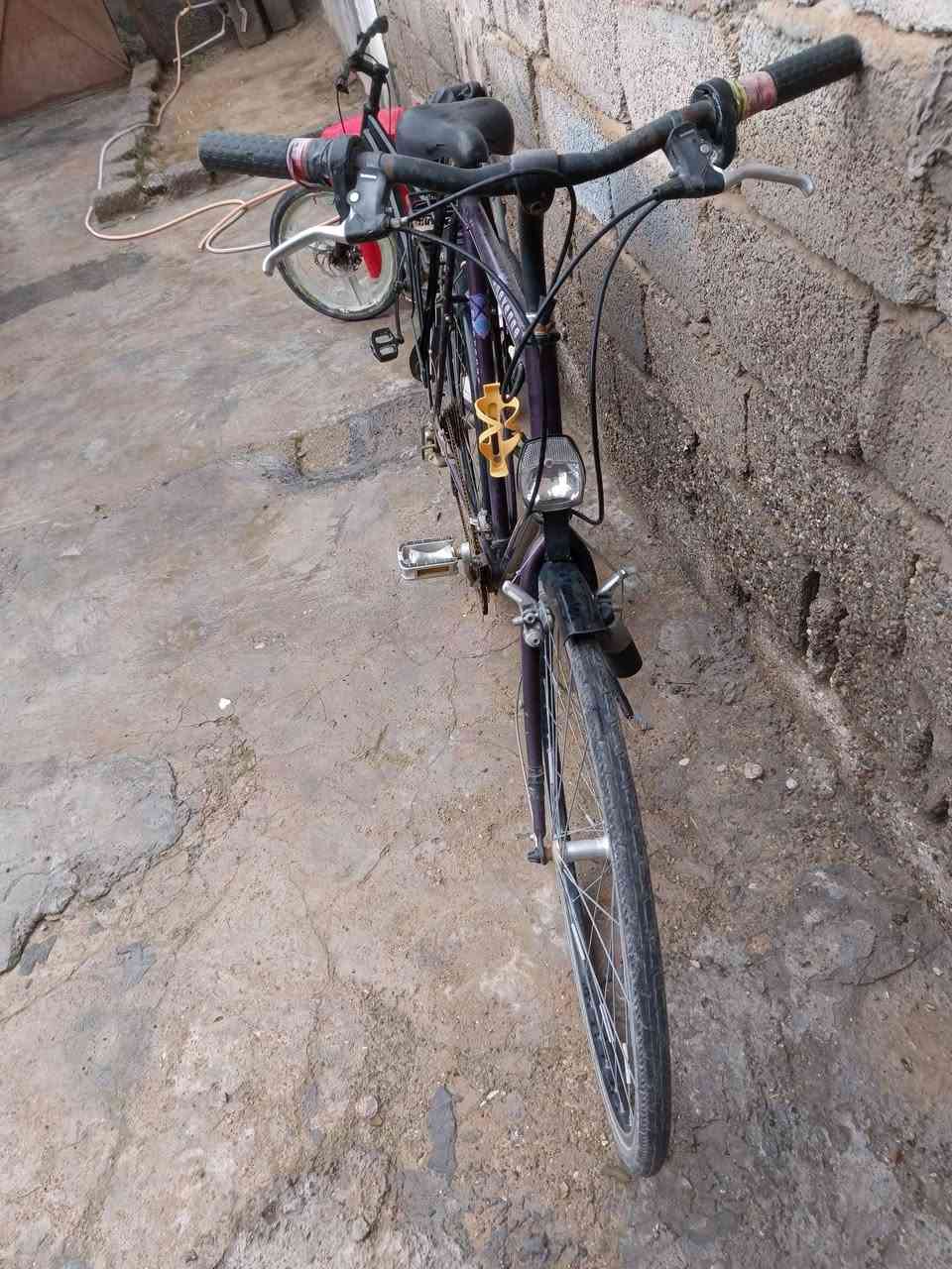 السلام عليكم باسكل للبيع ياباني اصلي بدالات ثنين كامل من كلشي مكاني ديالى العبارة السعر خاص ***********
