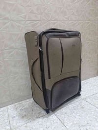 جنطة سفر • أكبر حجم • جديدة