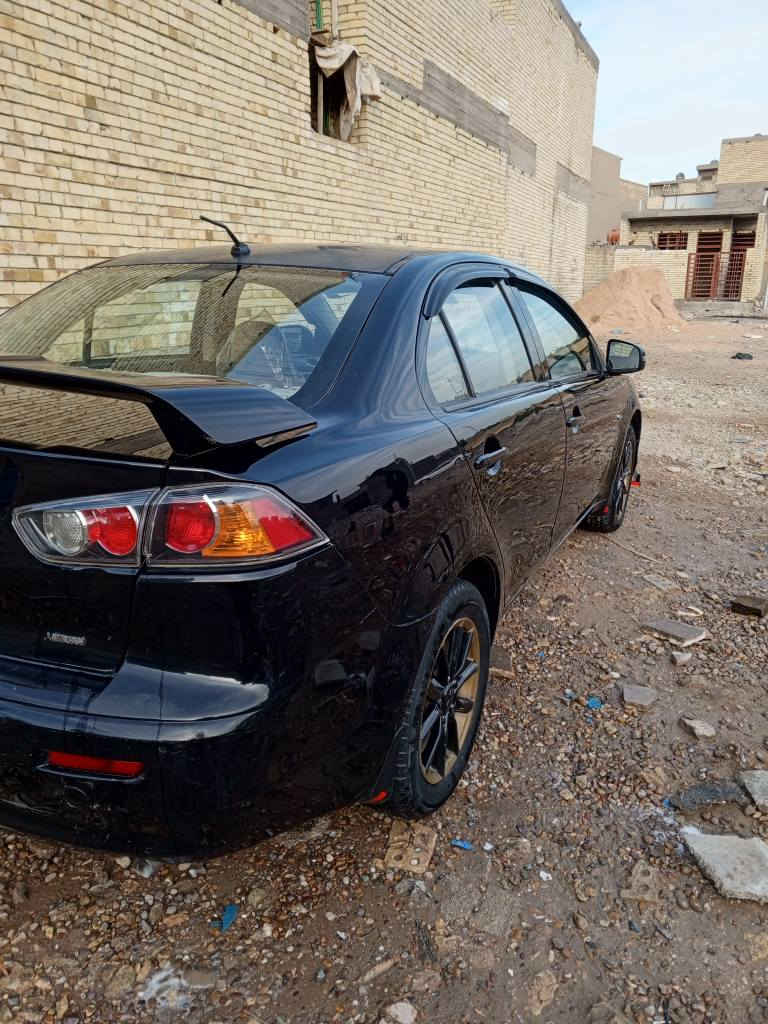 لسلام عليكم اخواني الاعزاء من رخصة الادمن المحترمين للبيع لانسر قرش فئة EX خليجية موديل 2016 رقم بغداد دولي جديد بسمي مكينة 1600 دوش كير AT مكفولة من الصبغ والتبديل فقط جراد بسيط مكينة كير مكفولات خير من الله تبريد ثلج منظومة جديدة تخم تاير جديد صدر أمامي خلفي جيد جدا شاشة أعطال ابلادية مع شاشة وكامرة لاب تاب HD اشاير بالمري العنوان بغداد الدورة السعر 108 هاتف 
***********
***********
اسف على الاطال بغداد, العراق
