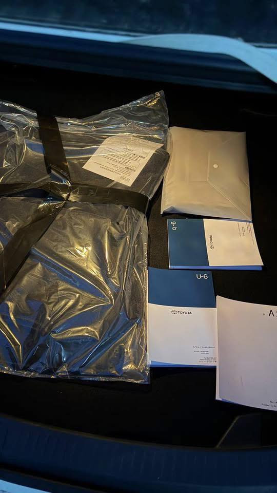 تويوتا كورلا هايبرد 2025 فول مواصفات
Toyota Corolla Hybrid 2025 زيرو

بيع او مراوس حسب القناعة 

🏠مكانها : بغداد السيدية

▪️ الموديل: 2025

▪️ المحرك: 1.8 هايبرد

▪️ الصناعة: يابان / تجميع صين 

▪️ اللوحات: بغداد مرقم جاهز ب اسمي السنوية

▪️ السعر: 16.700$

167 ورقة

أهم المواصفات:

▪️ بصمة تشغيل وأبواب

▪️ فتحة سقف

▪️ الكشنات مغلفة والارضية جلد

▪️ شاشة أصلية Apple CarPlay

▪️ داشبورد ديجتل مع تبريد شاشة

▪️ تبريد قطعتين

▪️ هاند بريك كهربائي مع Auto Hold

▪️ إضاءة أمامية لكزس LED

▪️ وضعيات قيادة مع EV Mode

▪️ حساسات ضغط الإطارات

 

*********** متوفر واتس اب
