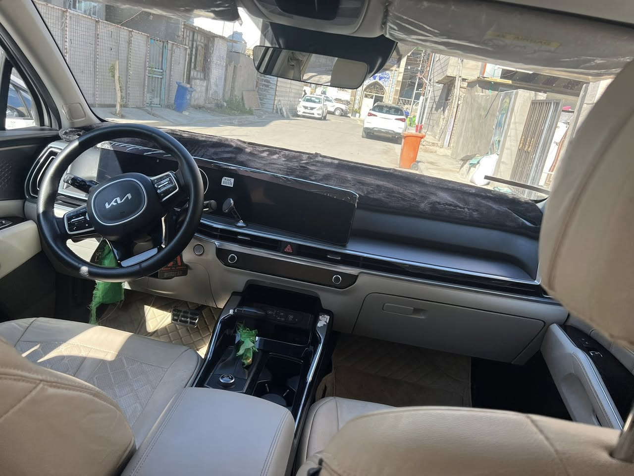 سورنتو ٢٠٢٤ماشيه ٤١ السياره جديده محرك اربعه ٢٥٠٠ مواصفات تلته شو جنطه كهرباءكشن السايق كهرباء قبضات ستيرن كمره رقم بغداد بسمي السعر ٢٧الف مكان بغداد ***********
