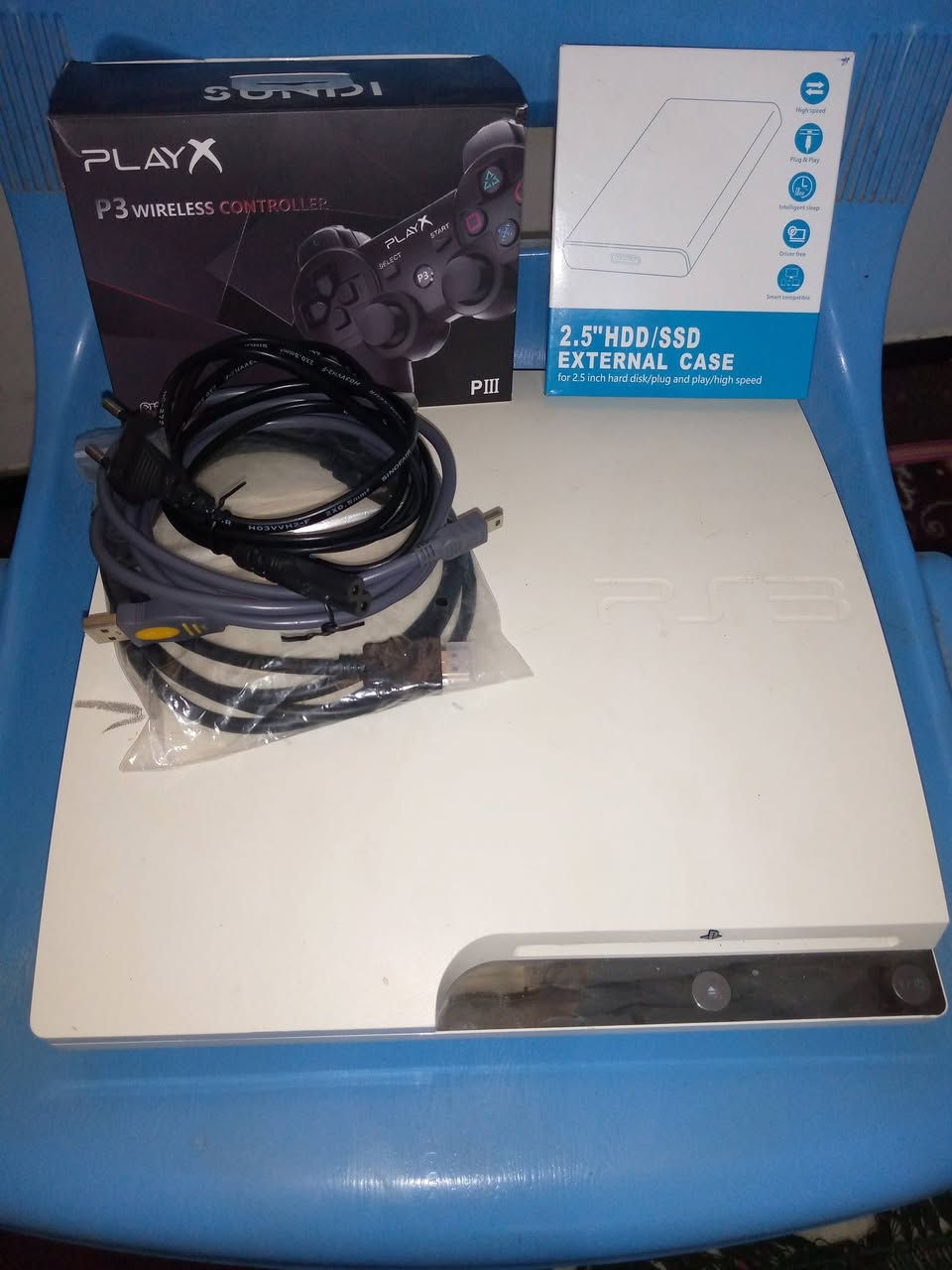 السلام عليكم ورحمه الله وبركاته ، متوفر جهاز ps3سلم مع كامل الملحقات 59 لعبه في الجهاز والهارد ،، نظيف وسلس ،، سعره ١١٠ وبي مجال بسيط ،، كربلاء حي الميلاد،، ‏‪واتساب***********‬‏🌹 ،، شاهد الفيديو.
