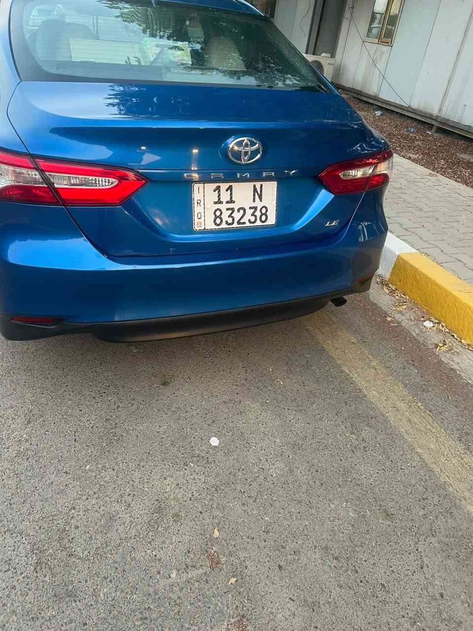 كامري موديل 19حادثها جاملغ خلفي اوباب جاملغ جه اليمنه بي اكلير من امريكه سياره بدون ايرباك  ماشيه 68ميل سياره ستخدام شخصي على ايدي سعرها 168)***********
