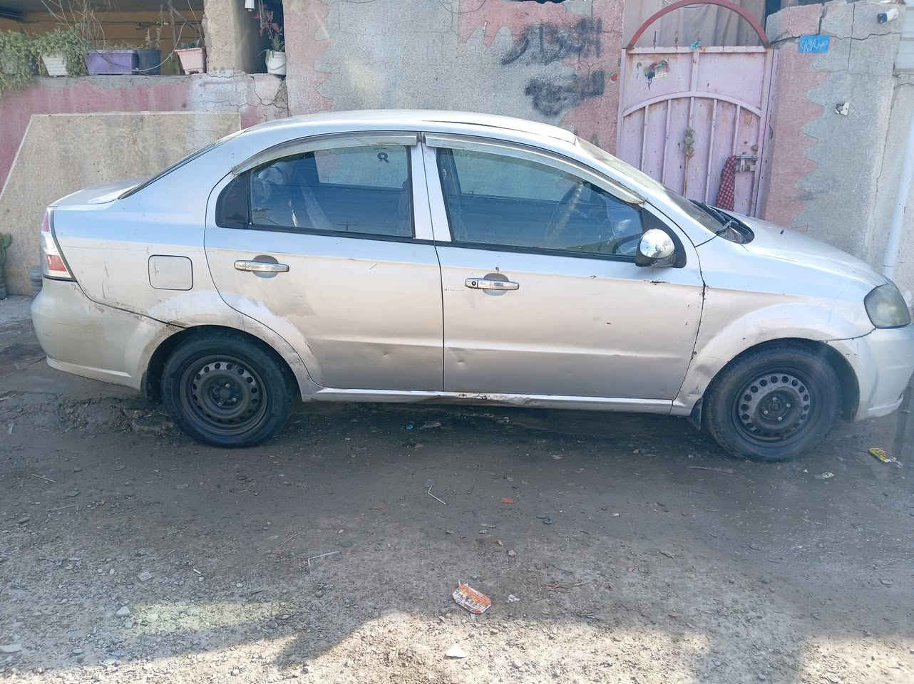 السياره / افيو / موديل 2013 / خليجي  العنوان بغداد /الحرية /السعر 50 قفل /***********
