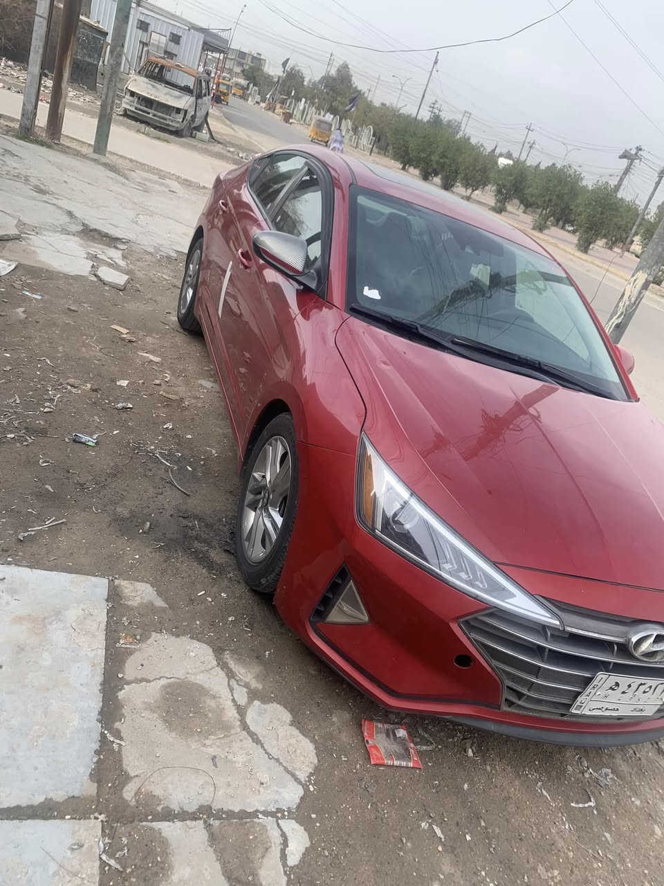 السلام عليكم النترا موديل 19 فول 
حاثهه موضح بالصور صبغ نص البنيد
وجاملغ تبديل
بصمه
فتحه
تحكم ستيرن فول
قياده ذاتيه
توقف ذاتي
 رادارت
كشنات تدفئه
3وضعيات قياده
اناره ترحيب عند اقتراب
صندوق ذكي عند الاقتراب
محرك 200 دوش 
ماشيه 127 الف 
شاشه جبيره تدعم كار بلي
رقم الهاتف ***********
