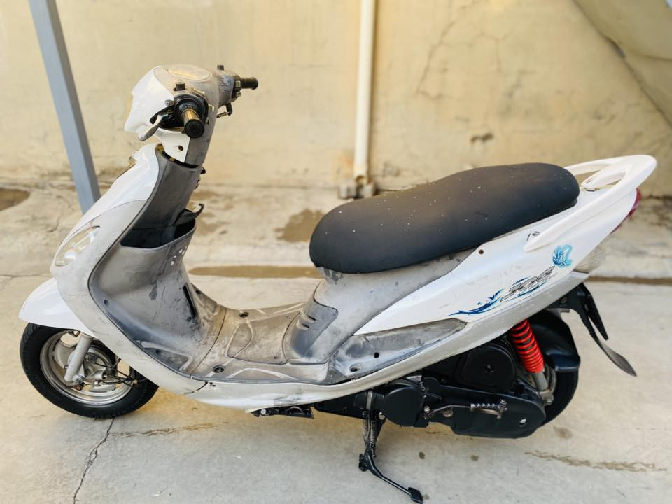 ماكس منغولي للبيع موديل 2004 بوشه 49 بلاد سلف هندر كهربائيات كامل شغال كفرات كله بلاد بشرط ختم واحد السعر 650 وبيها مجال للشراي مكاني كركوك 
رقم موبايل 📱 ***********
