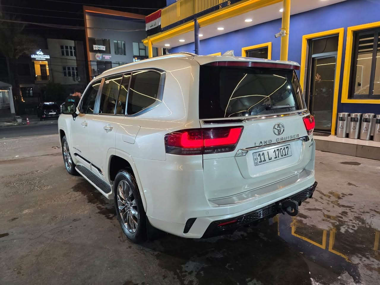 لاندكروز vx limited s tss ٢٠٢٥
ضمان شركة ساز 
ماشية ٣٩ 
رقم بغداد باسمي 
مغلفة ppf بلكامل 
كفالة عامة من كلشي 
محرك تنفس طبيعي 
السعر ٨٠٠ وبي مجال جدا بسيط 
***********
مكاني بغداد الدورة
