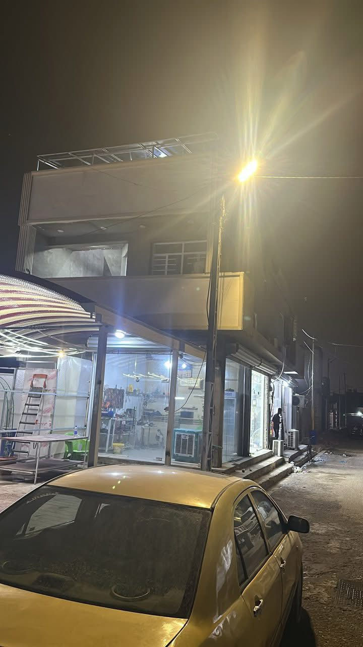 مساحه100٠ متر مع تشجير120٠ متر أمام بنايه تحتوي على أربع محلات  وشقه تتكون من استقبال  وغرفتين نوم مؤثثه بل كامل +منضمه طاقة شمسية 

عنوان الدوره  ابو دشير خط نفط 

سعر وا استفسار اتصال

على رقم

***********
