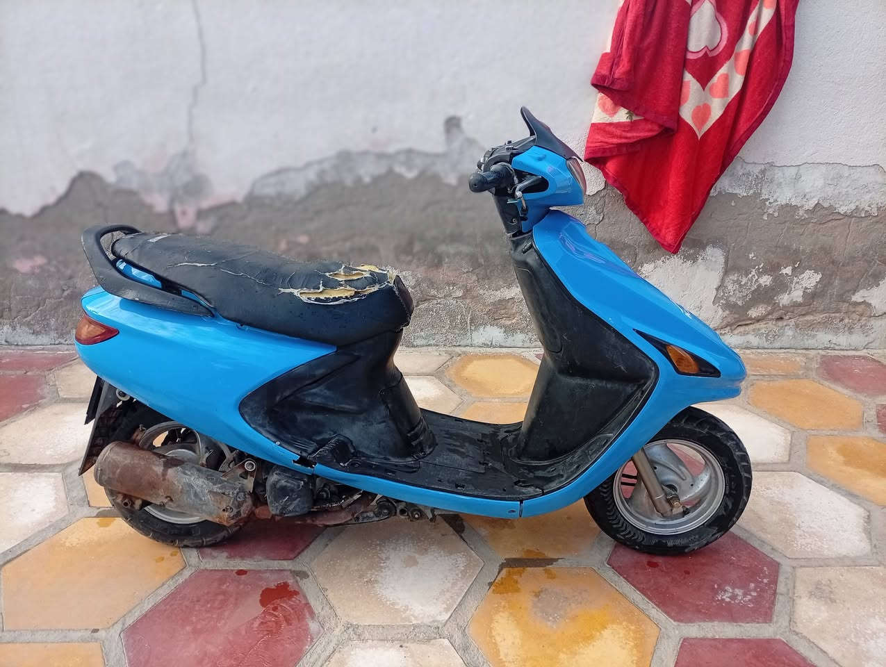 السلام عليكم دراجه فراشه 140 للبيع السعر 280 وبيه مجال للطيبين حك الجيه راسل خاص وبيك خير وتدلل ***********
