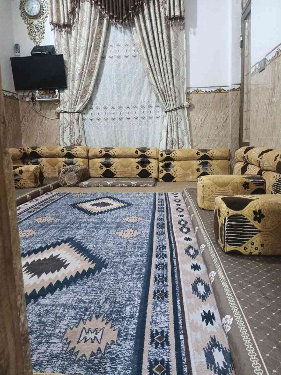 للبيع جلسه نظيفه  مابيه اي شي  12متر


**إذا كنت صاحب هذا الإعلان وتريد حذفه لأي سبب، رجاءا أرسل رسالة إلى الدعم الفني**