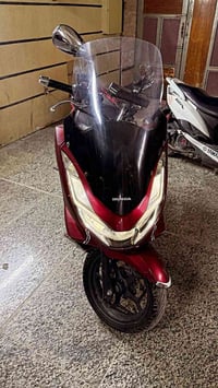 PCX • ياباني • بصمه