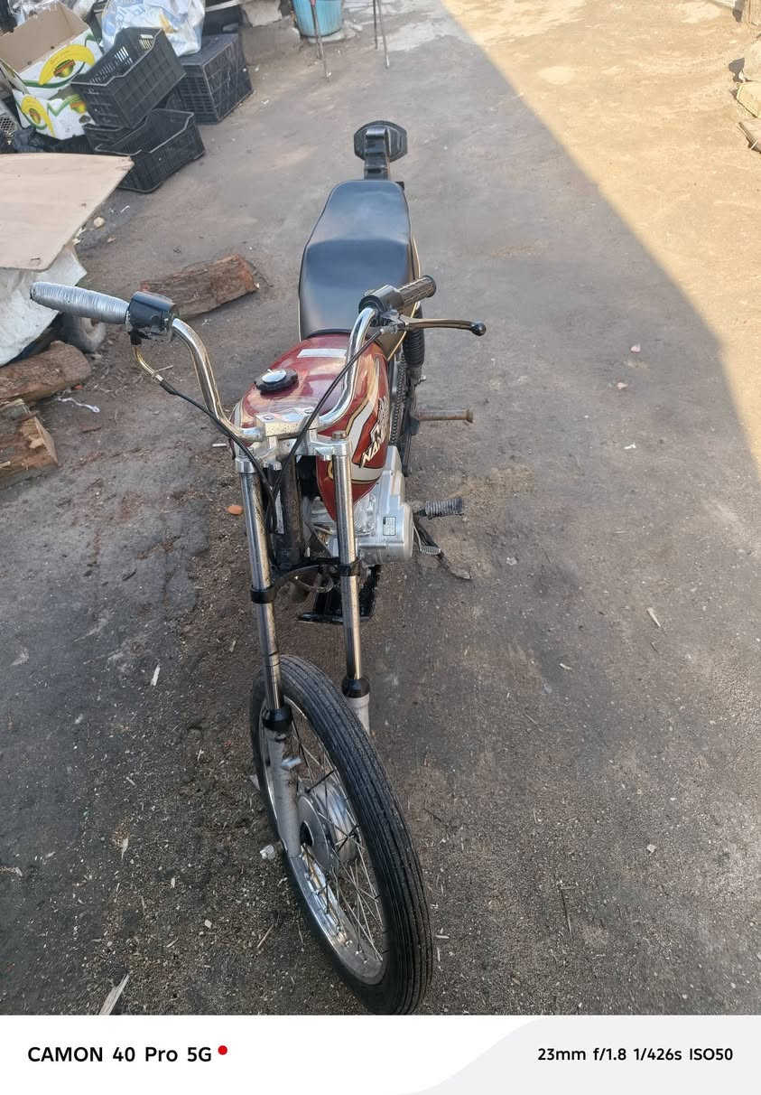 سلام عليكم دراجه إيراني شلامجه مامفتوحه دراجه جديده أوراق مرمزه للبيع مكاني بصره قبله ***********
