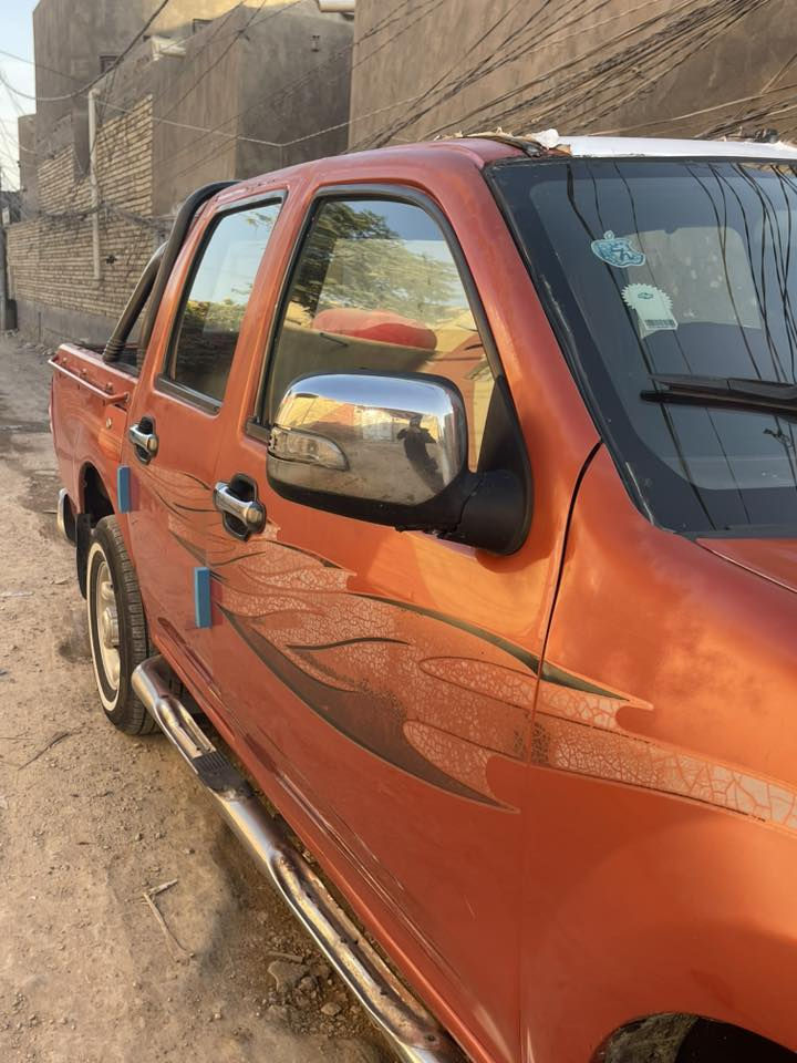 السلام عليكم للبيع كنووو مديل 2013 رقم نجف انكليزي  بسمي تحويل ثاني يوم مكفوله  كفاله عامه من ضرب وصبغ وخياس تخم تاير جديد حداديه جديده هزه قبل اربعه اشهر  مكينه وكير خير من الله مكان لسياره نجف ***********
