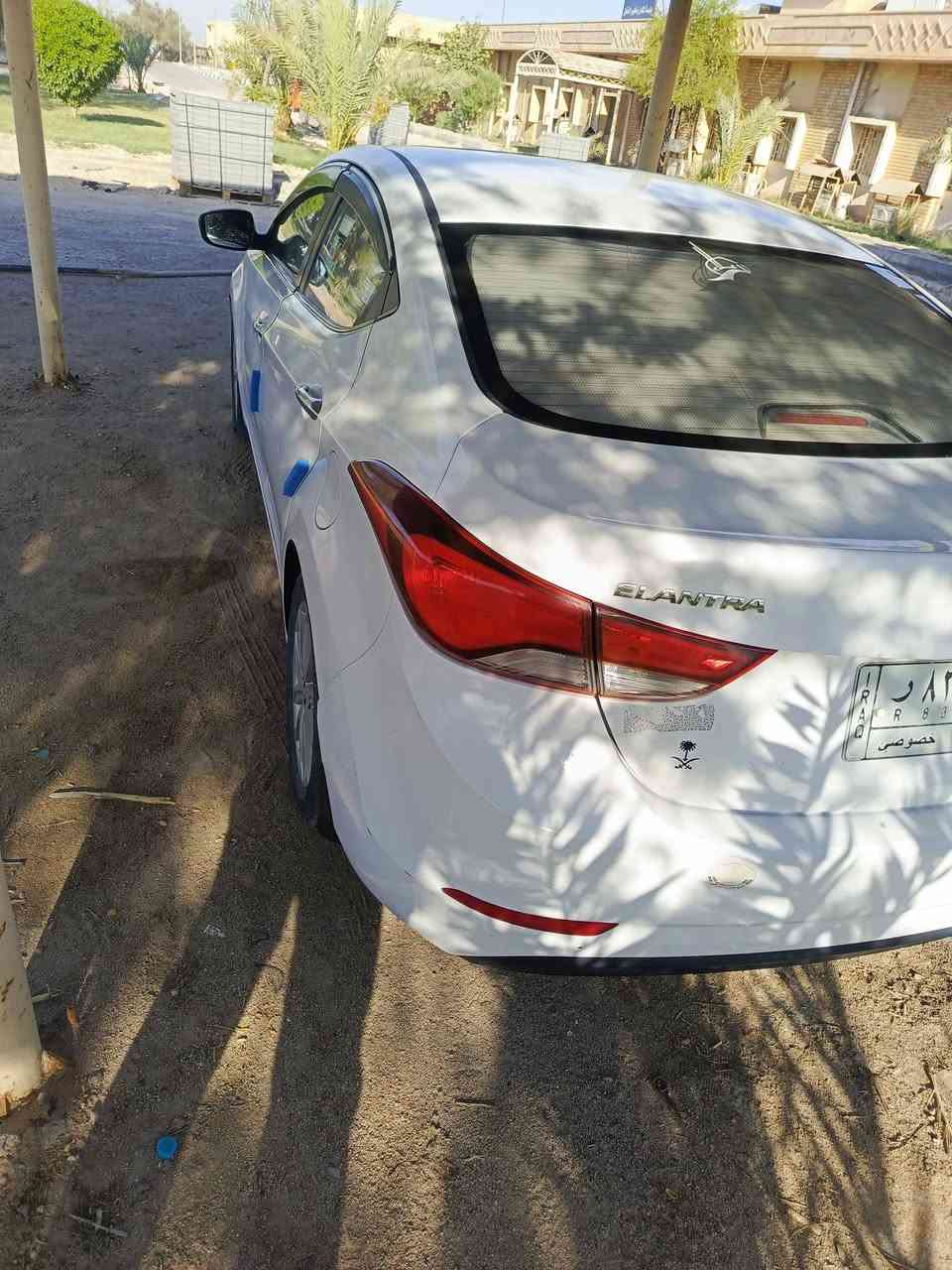 السلام عليكم انترا موديل 15 باسمي خليجي 1800 تبريد قطعتين 115 وبيها مجال ***********
